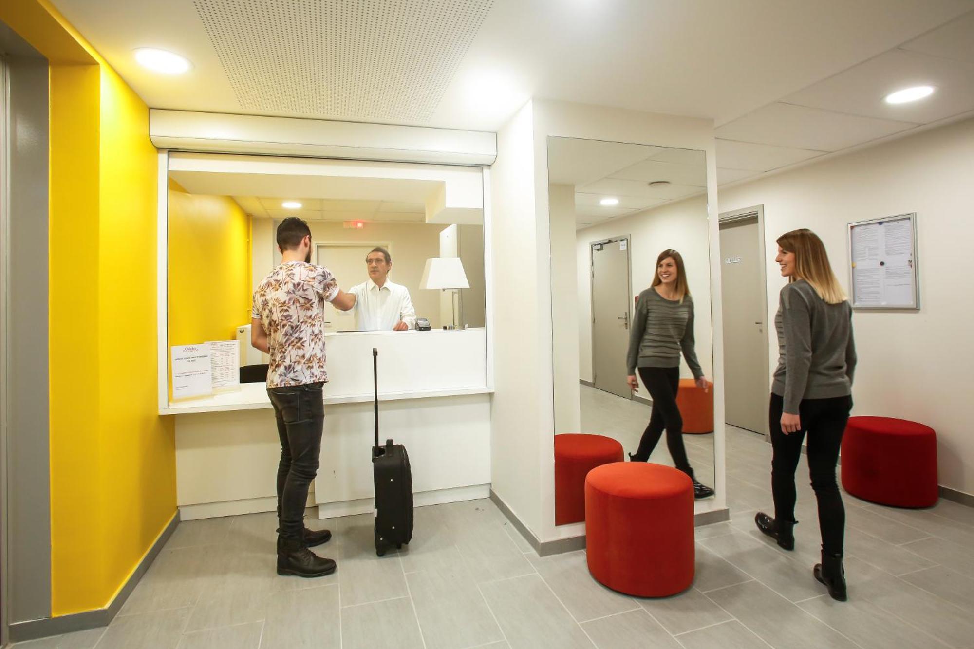 Appart Hotel Odalys City Metz Manufacture Exterior photo